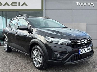 Usado Dacia Sandero Expression 91 CV (66 kW) 2023 Negro Utilitario