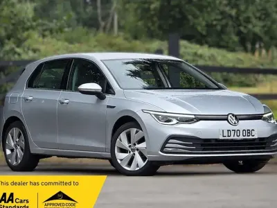Used VW Golf VII Style 150 HP (110 kW) 2020 Silver Hatchback