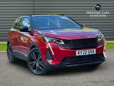 Used Peugeot 3008 Premium 221 HP (162 kW) 2022 Red SUV