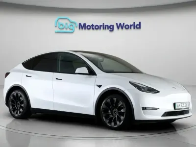 Used Tesla Model Y Long Range AWD 378 kW (514 HP) 2022 White SUV