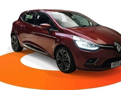 Used Renault Clio IV Dynamique 90 HP (66 kW) 2017 Red Hatchback