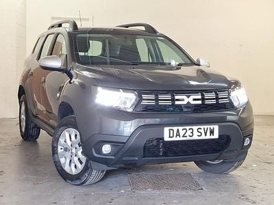 Begagnad Dacia Duster Expression 90 HK (66 kW) 2023 Grå SUV