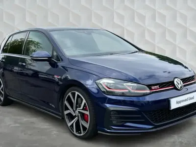 Usado VW Golf VII GTI 245 HP (180 kW) 2019 Azul Citadino