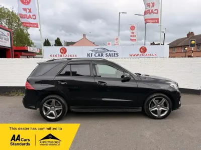 Käytetty Mercedes GLE250 AMG line 2017 Musta Farmari