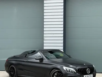 Usado Mercedes C250 AMG Line Premium Plus 2018 Preto Cabrios