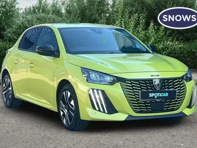 Used Peugeot 208 Allure 101 HP (74 kW) 2024 Yellow Hatchback
