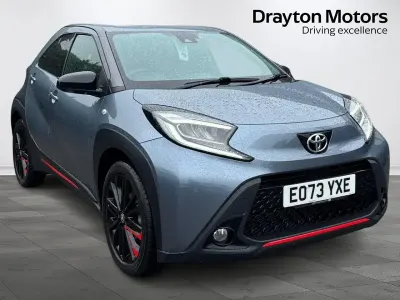 Used Toyota Aygo X 72 HP (52 kW) 2023 Grey SUV