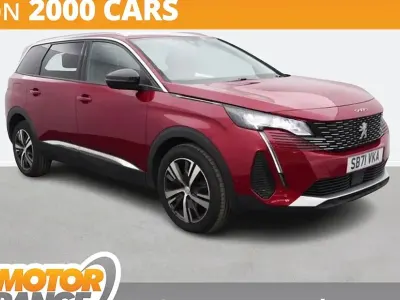 Used Peugeot 5008 Allure 129 HP (94 kW) 2022 Red SUV