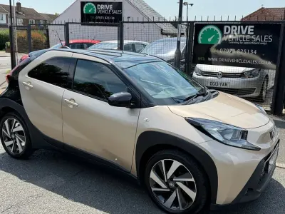 Used Toyota Aygo X 70 HP (51 kW) 2022 Beige SUV