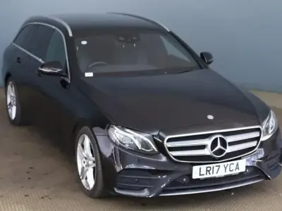 Gebraucht Mercedes E220 AMG line 2017 Schwarz Kombi