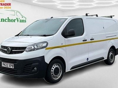 Used Vauxhall Vivaro 100 HP (73 kW) 2022 White MPV