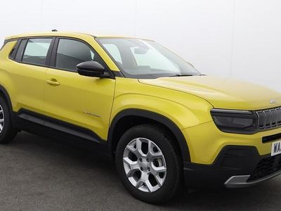 Begagnad Jeep Avenger Altitude 100 HK (73 kW) 2025 Gul SUV