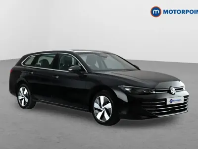 Used VW Passat Life 204 HP (150 kW) 2025 Black Estate