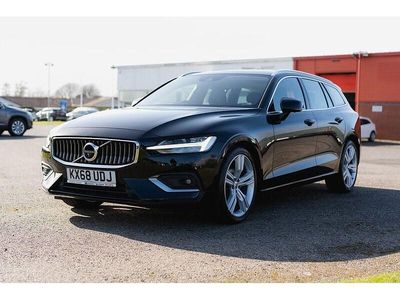 Used Volvo V60 Inscription 190 HP (139 kW) 2018 Black Estate