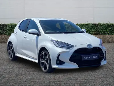 Used Toyota Yaris 2025 White Hatchback