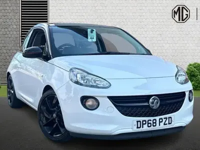 Used Vauxhall Adam 69 HP (50 kW) 2019 White Hatchback