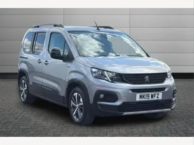 Used Peugeot Rifter GT-line 130 HP (95 kW) 2019 Cumulus grey MPV
