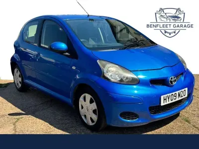 Used Toyota Aygo 67 HP (49 kW) 2009 Blue Hatchback