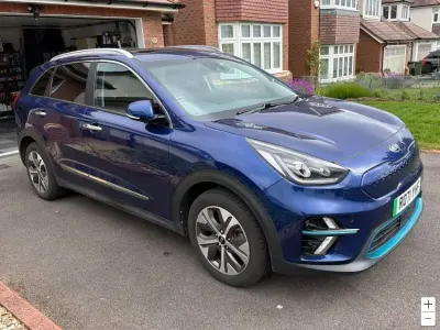 Used Kia Niro 147 kW (201 HP) 2021 Blue SUV