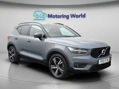 Used Volvo XC40 R-Design 211 HP (155 kW) 2021 Grey SUV
