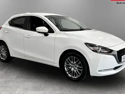Used Mazda 2 Inclusive 90 HP (66 kW) 2022 White Hatchback