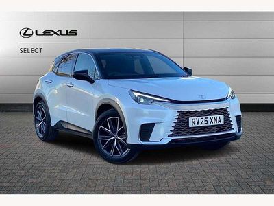 Sonic white Used 2025 Lexus LBX SUV | £31,975 (Fair price)