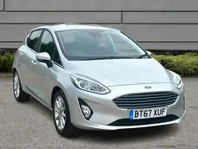 Used Ford Fiesta Titanium 99 HP (72 kW) 2017 Silver Hatchback