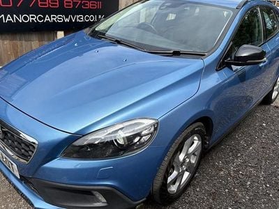 Used 2016 Volvo V40 CC Estate | £5,250 (Fair price)