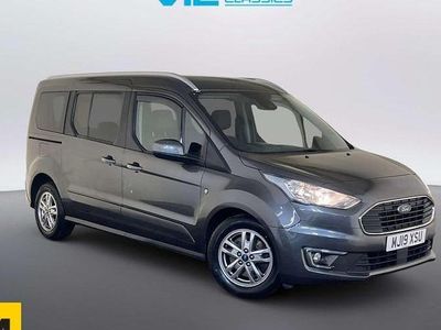 Used Ford Tourneo Titanium 120 HP (88 kW) 2021 Estate