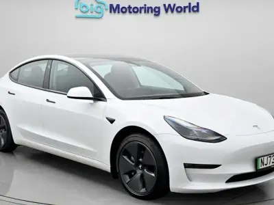 Used Tesla Model 3 Long Range RWD 208 kW (283 HP) 2023 White Sedan