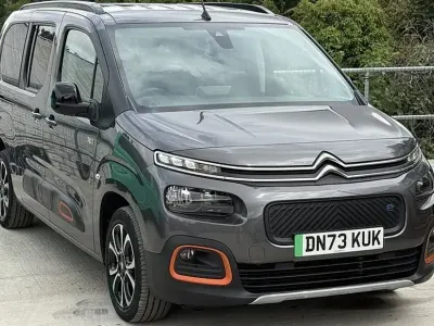 Used Citroën e-Berlingo XTR 100 kW (136 HP) 2023 Platinum grey MPV