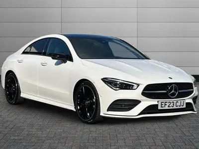 Usado Mercedes CLA180 AMG Line Premium Plus 136 HP (100 kW) 2023 Branco Sedan