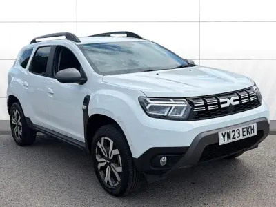 Used Dacia Duster Journey 90 HP (66 kW) 2023 White SUV