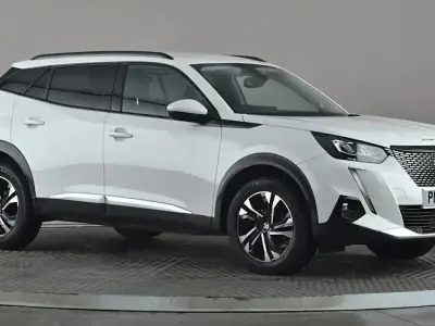 Gebraucht Peugeot 2008 Allure Premium 131 PS (96 kW) 2022 SUV