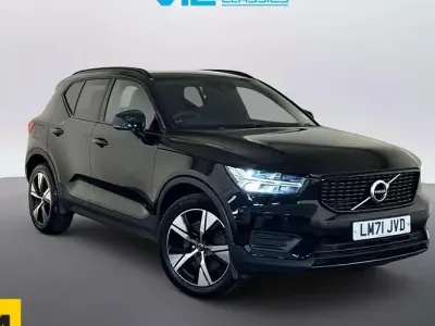 Usado Volvo XC40 R-Design 211 HP (155 kW) 2021 Preto SUV