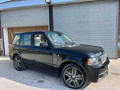 Used Land Rover Range Rover Vogue 271 HP (199 kW) 2010 Black SUV