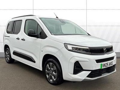 Used Vauxhall Combo Ultimate 100 kW (136 HP) 2025 Estate