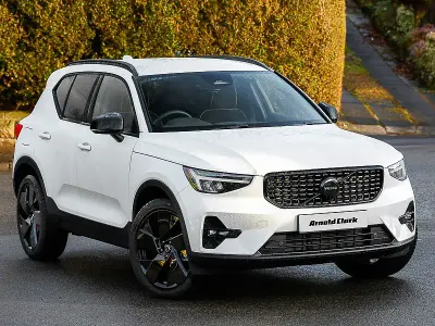 New Volvo XC40 Ultra 163 HP (119 kW) 2025 White SUV