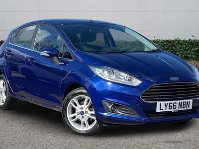 Used Ford Fiesta Zetec 101 HP (74 kW) 2017 Blue Hatchback