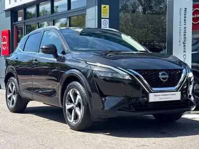 Used Nissan Qashqai N-Connecta 138 HP (101 kW) 2023 Black SUV