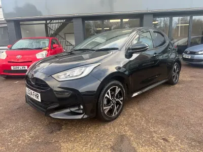 Used Toyota Yaris Design 91 HP (66 kW) 2024 Black Hatchback