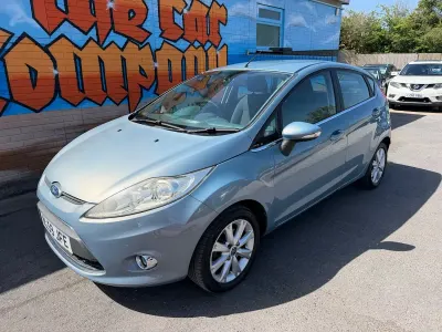 Used Ford Fiesta Zetec 94 HP (69 kW) 2009 Blue Hatchback