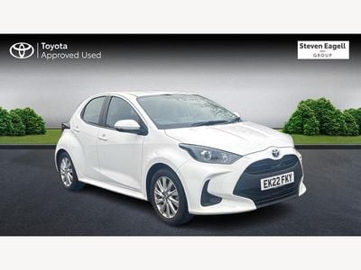 Used Toyota Yaris Hybrid 2022 White Hatchback
