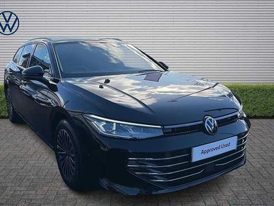 Used VW Passat Elegance 147 HP (108 kW) 2025 Black Estate