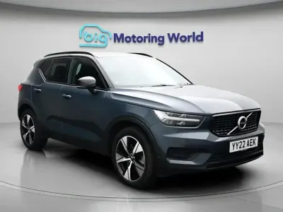 Used Volvo XC40 Plus 211 HP (155 kW) 2022 Blue SUV
