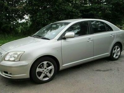 Used Toyota Avensis 148 HP (108 kW) 2005 Hatchback