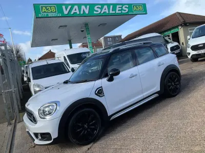 Second-hand Mini Cooper S 2017 Alb Hatchback