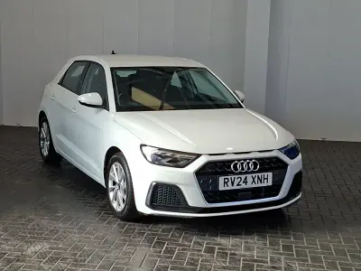 Used Audi A1 Sport 95 HP (69 kW) 2024 White SUV