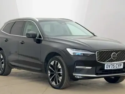 Begagnad Volvo XC60 Ultra 250 HK (183 kW) 2025 Svart SUV