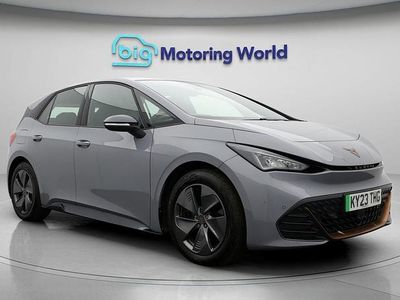 Usado Cupra Born 150 kW (204 CV) 2023 Gris Utilitario